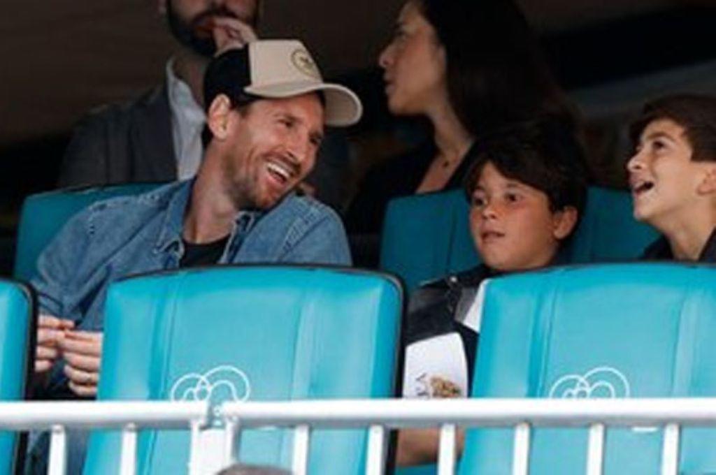 Hijo de Messi 'humilló' a Djokovic con una crítica, los regalos especiales entre ambos y la felicidad del 10 en el Miami Open