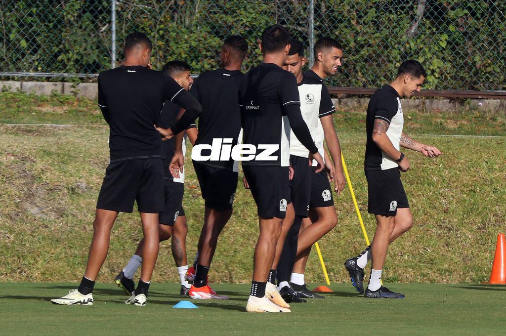 Los nuevos fichajes del Olimpia ya trabajan a tope; así fue el entreno del León, el tatuaje de Montiel y cuándo debutará
