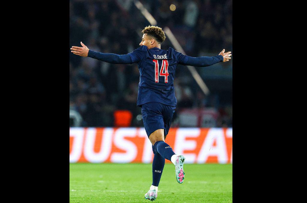 La imagen 'editada' del VAR en el gol de Raphinha y la burla de Yamal al Borussia; Dibu Martínez y su error ante PSG