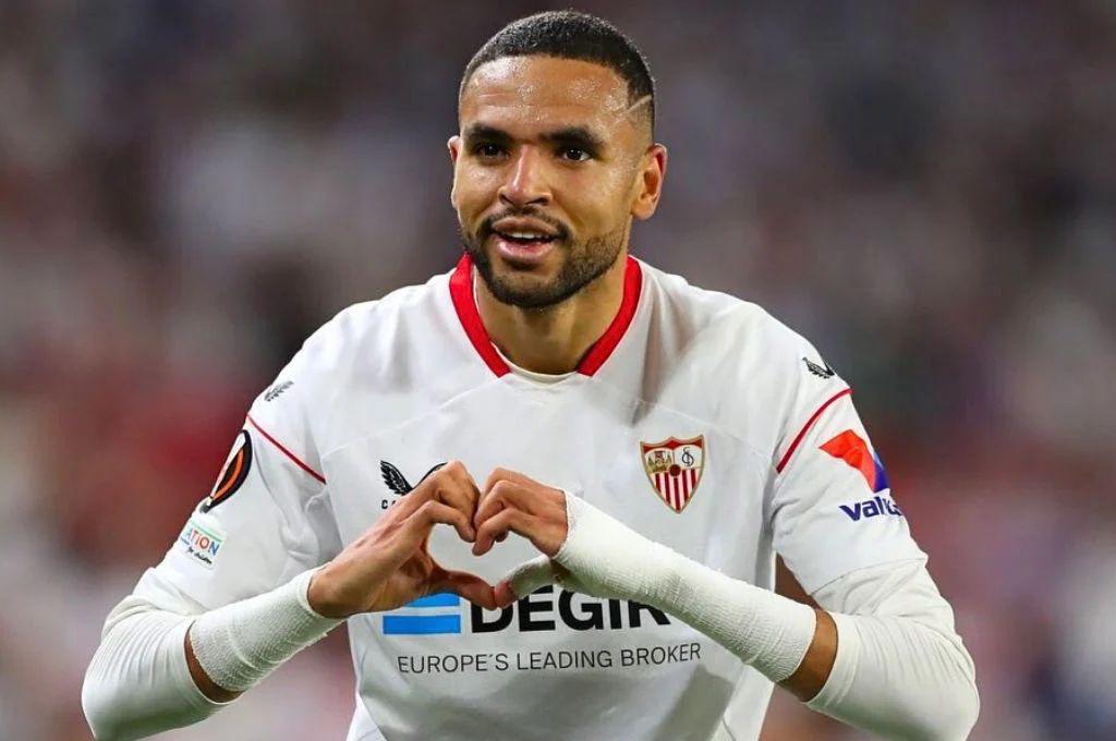 La nueva pareja de Mbappé en el PSG y el galo recibe nueva oferta, Liverpool le roba figura al City y amigo de Messi rumbo a Arabia