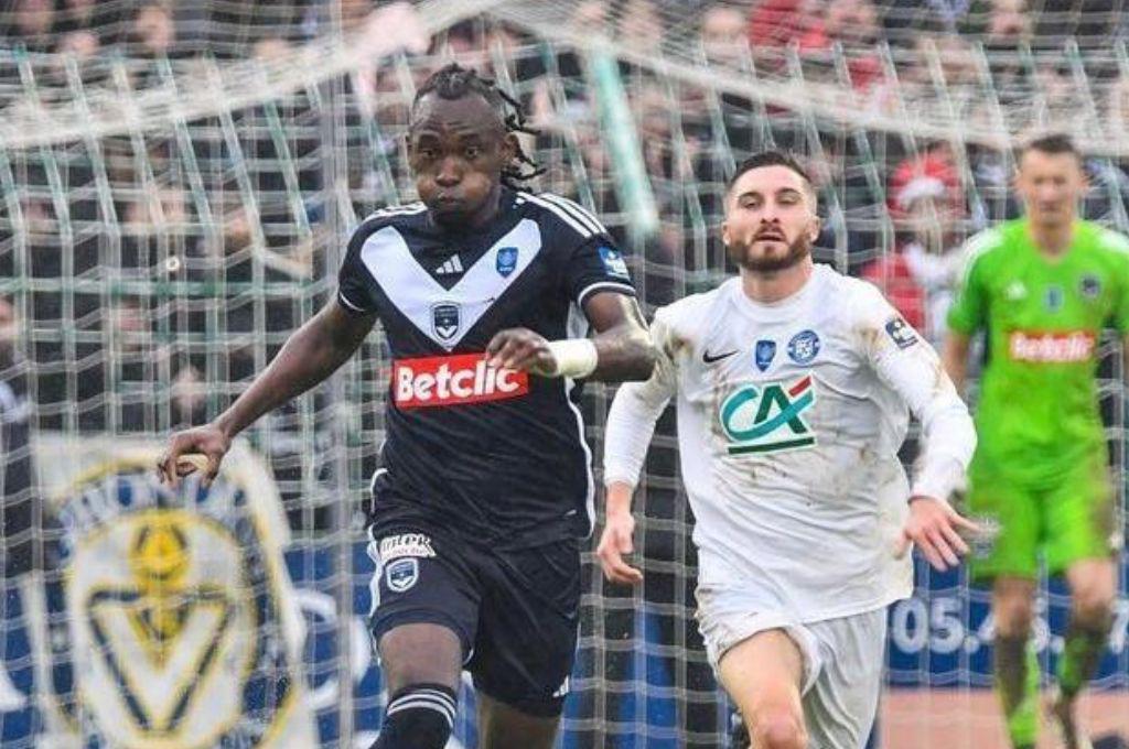 Alberth Elis y el Girondins de Burdeos sufren dura derrota que los complica en la zona del descenso en Francia