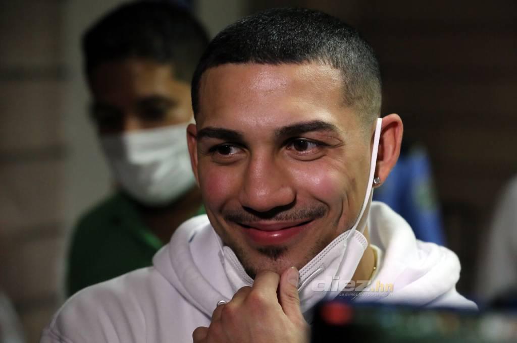 Con seguridad del gobierno y un ‘jab’ a periodista: Así fue la llegada de Teófimo López a Honduras para la toma de posesión