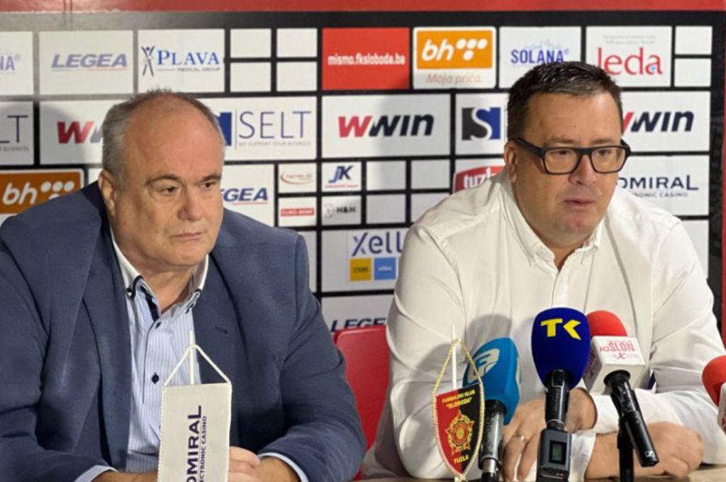 Locura en liga de Europa: Presidente del club despide al entrenador y a toda la plantilla a mitad de temporada