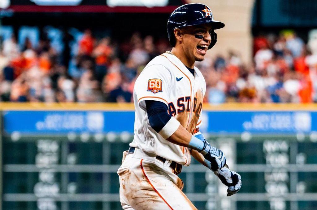 Hit y carrera de Mauricio Dubón en el primer turno de los Houston Astros-Medias Blancas