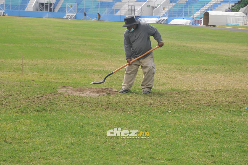 ¡Ya tiene nuevas butacas, pero la cancha está peor! Así luce actualmente el estadio Nacional y los cambios que vienen a mitad de año