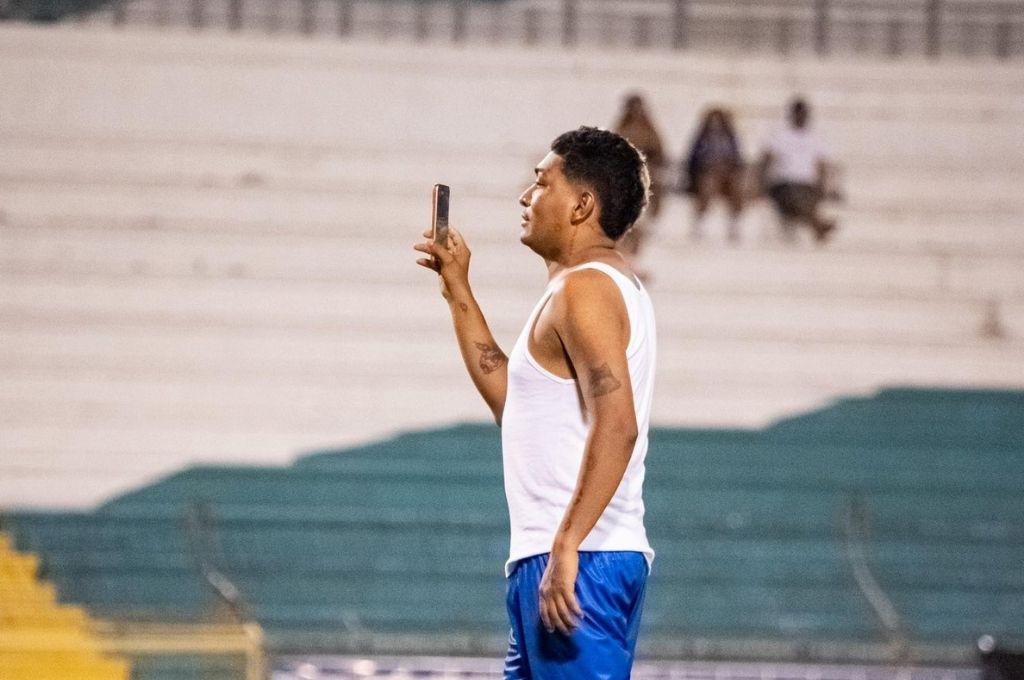 Supremo sufre nuevo accidente automovilístico tras partido de tiktokers: Iba bien borracho...