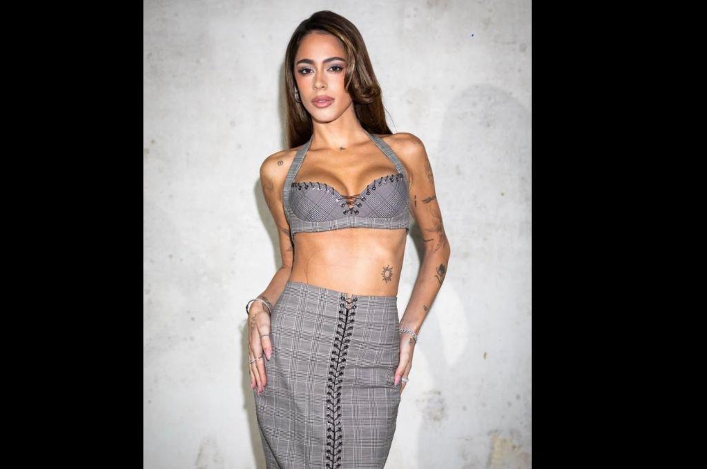 Georgina Rodríguez da que hablar con un foto sexy y Tini deslumbra: los looks de las famosas en la Semana de la Moda de París