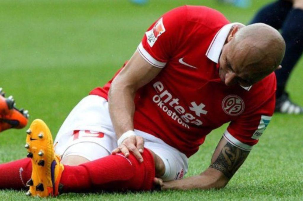 Ter Stegen se suma: las terribles lesiones que se han dado en la historia del fútbol; rodillas y tobillos rotos