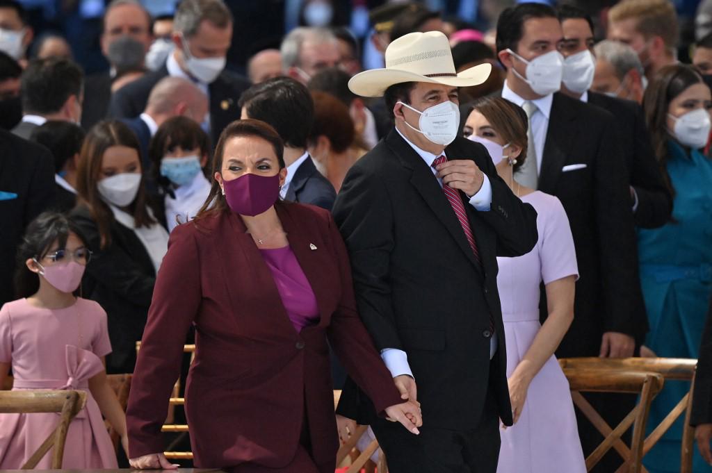 Va con todas sus fuerzas: las promesas de Xiomara Castro tras convertirse en la primera Presidenta de Honduras
