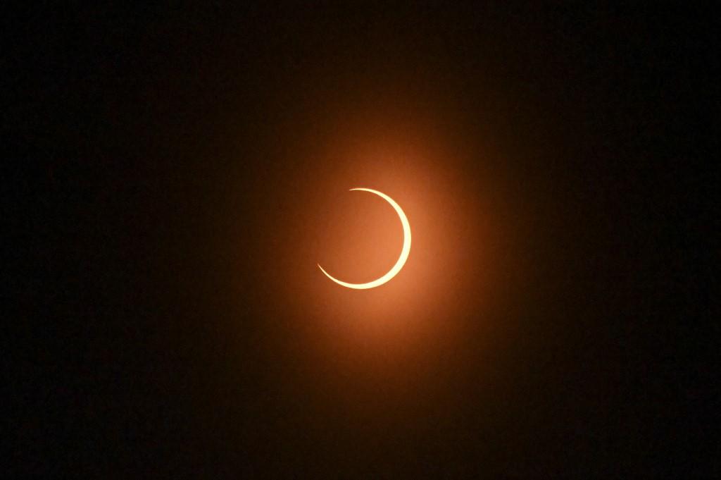 Las impresionantes fotos del eclipse que mostró su “anillo de fuego”: anuncian otro para 2024