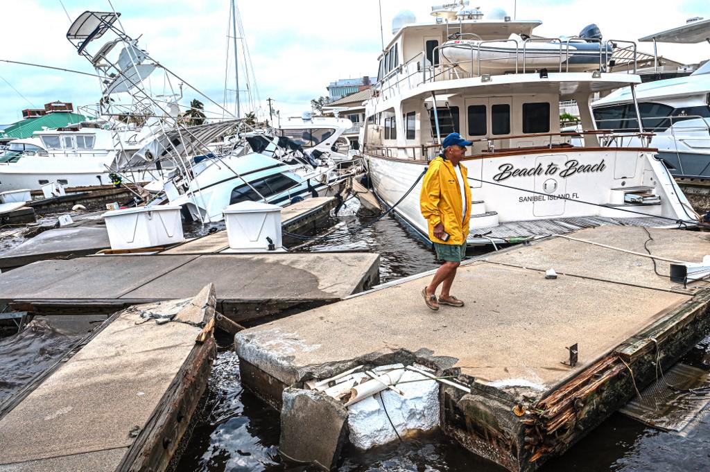 Desastre y dolor en Florida: ciudades quedan devastadas tras el paso del poderoso huracán Ian