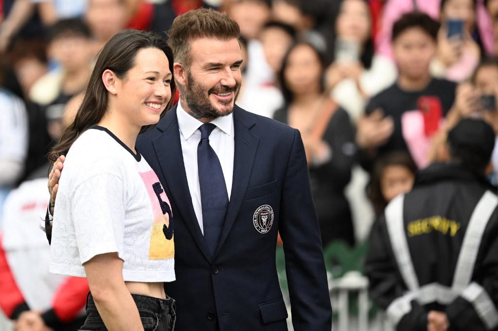 Messi es abucheado en Hong Kong por no jugar con el Inter Miami: “Me siento engañado; ojalá no hubiera venido”