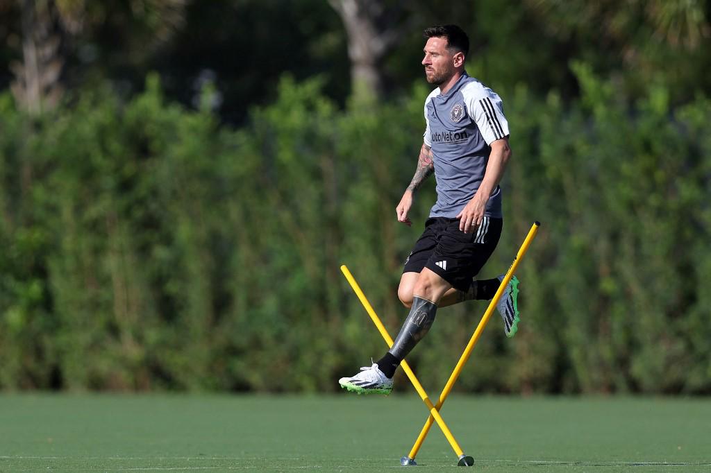 Messi tiene nuevo amigo, visita especial y el reencuentro: Así fue el primer entrenamiento del Leo con el Inter de Miami