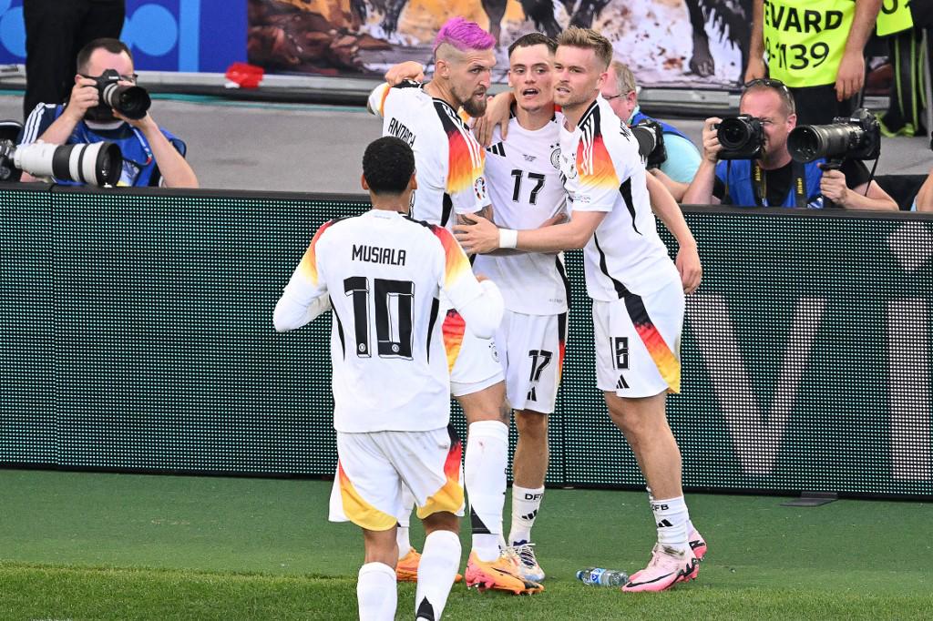 Kroos se cargó a Pedri en su último partido: duras imágenes de la eliminación de Alemania ante España en la Eurocopa