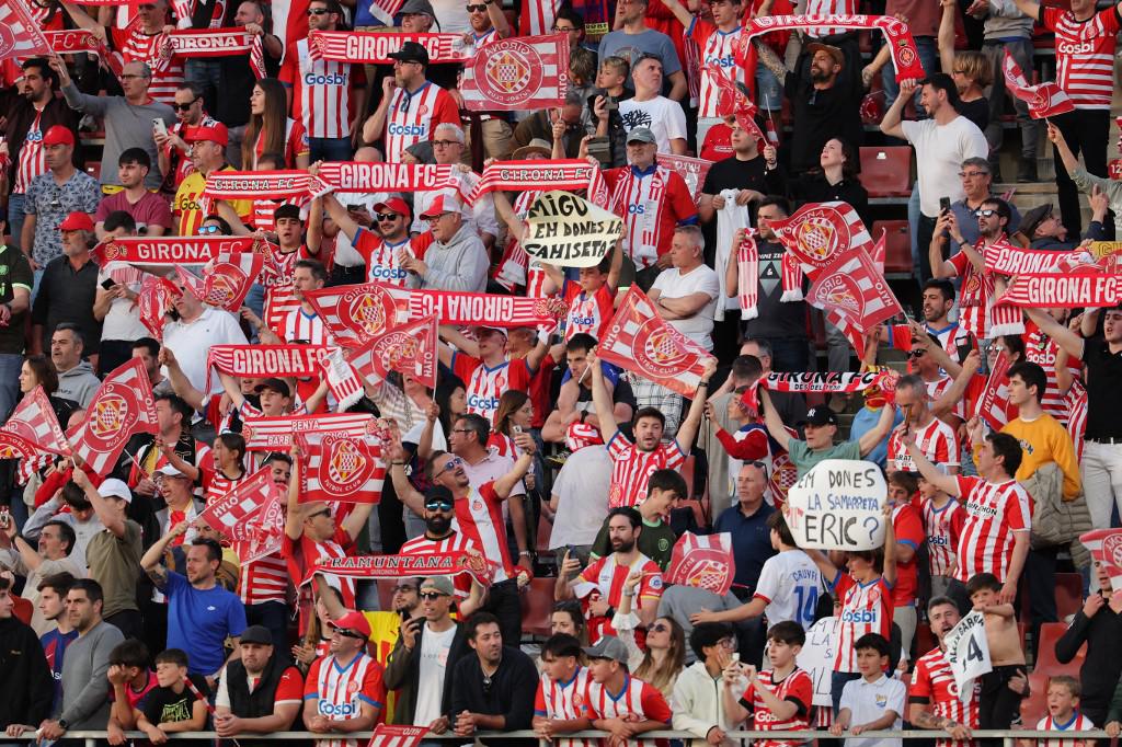 Mesurado festejo de Real Madrid, el motivo de la frustración de Xavi y el mensaje del Barcelona al campeón