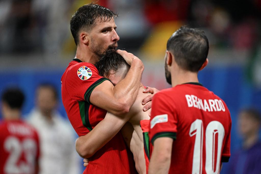 Cristiano Ronaldo hizo historia en la Eurocopa y le gritó el gol de Portugal al portero; Pepe rompió récord