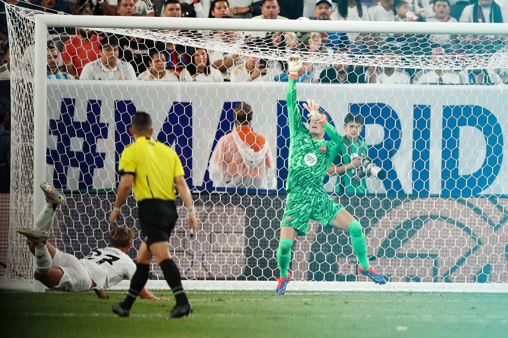 Real Madrid-Barcelona: récord de asistencia en USA, la novia de Endrick enamora y por qué Rodrygo se perdió el Clásico