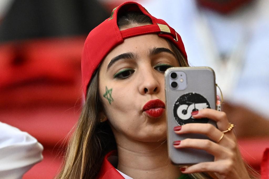 Cantó el himno, pero no jugó el partido; el desconocido Courtois y el beso a Hakimi en la victoria de Marruecos en Qatar 2022