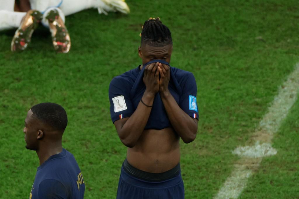 ¿Qué significa la capa que le colocó el Emir de Qatar a Messi? El polémico festejo del Dibu y un Mbappé destrozado por Argentina