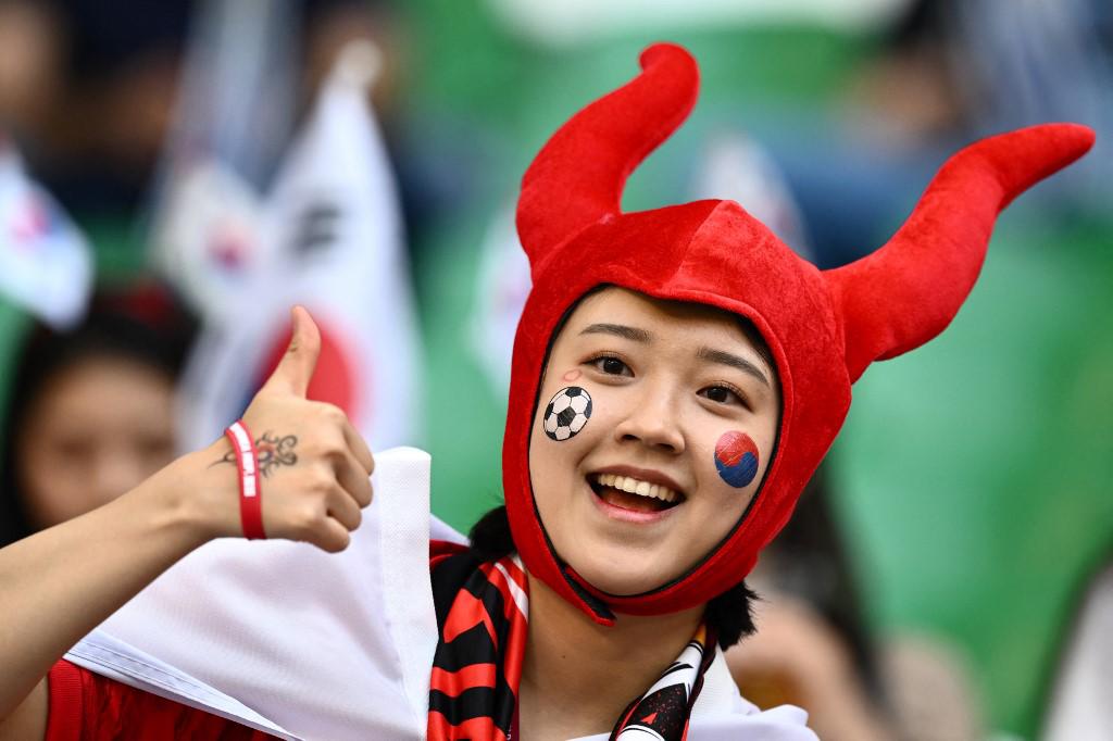 Las lindas surcoreanas y el motivo por el que Heung-min Son jugó con una máscara negra contra Uruguay en el Mundial