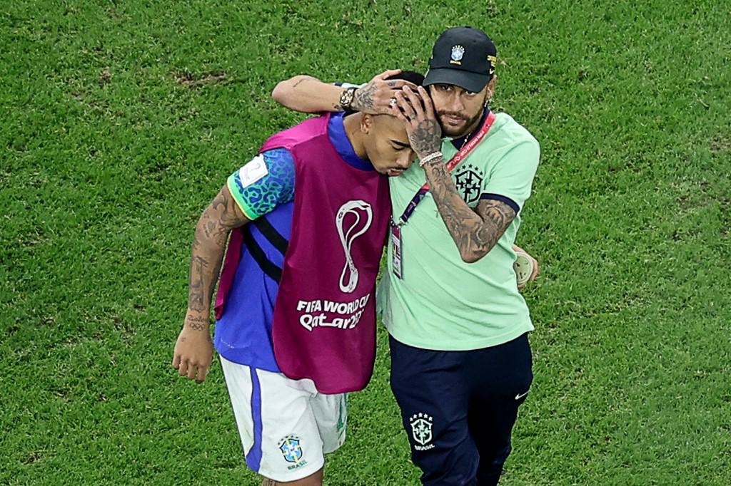 Doble golpe para Brasil: se lesionaron ante Camerún y no volverán a jugar en el Mundial de Qatar