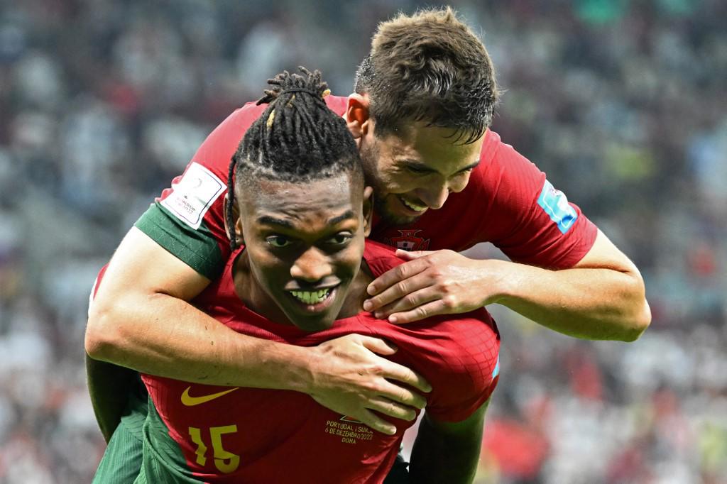 El polémico gesto de Cristiano Ronaldo tras la clasificación de Portugal y Georgina Rodríguez enamora en Qatar