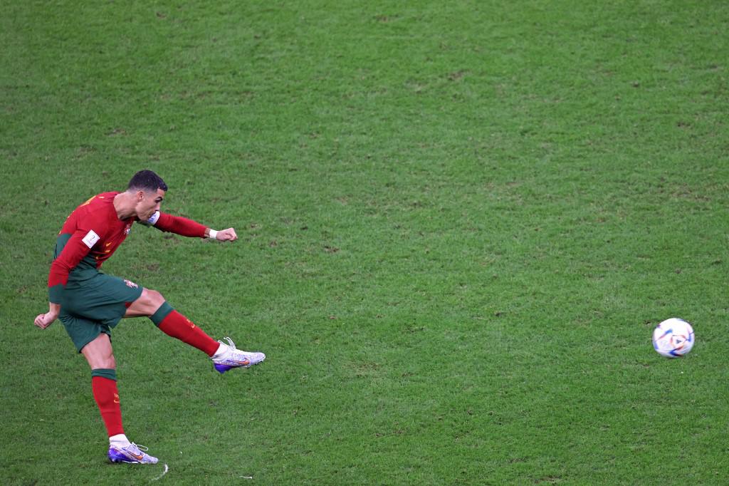 El polémico gesto de Cristiano Ronaldo tras la clasificación de Portugal y Georgina Rodríguez enamora en Qatar