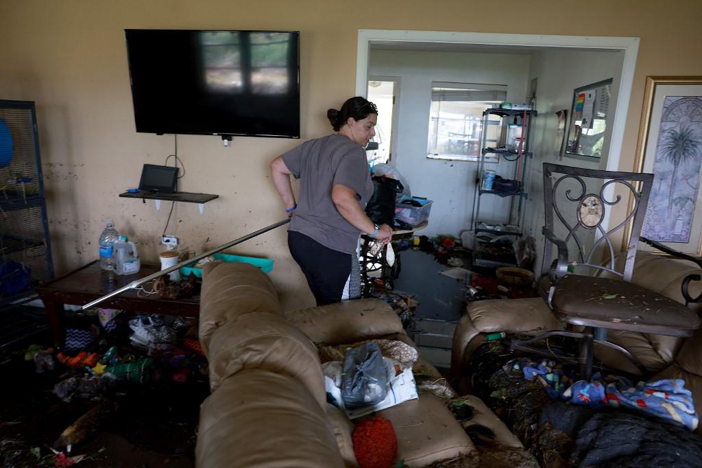 Desastre y dolor en Florida: ciudades quedan devastadas tras el paso del poderoso huracán Ian