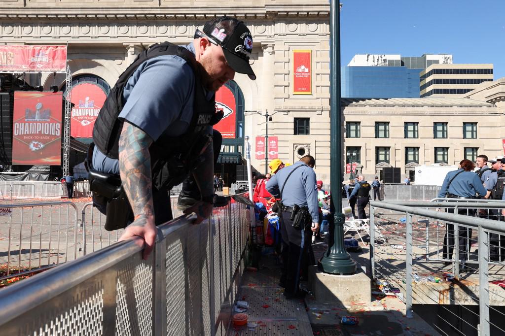 ¡Tiroteo en la celebración del Super Bowl! Un muerto y heridos en desfile de los Chiefs de Kansas: ¿hay detenidos?