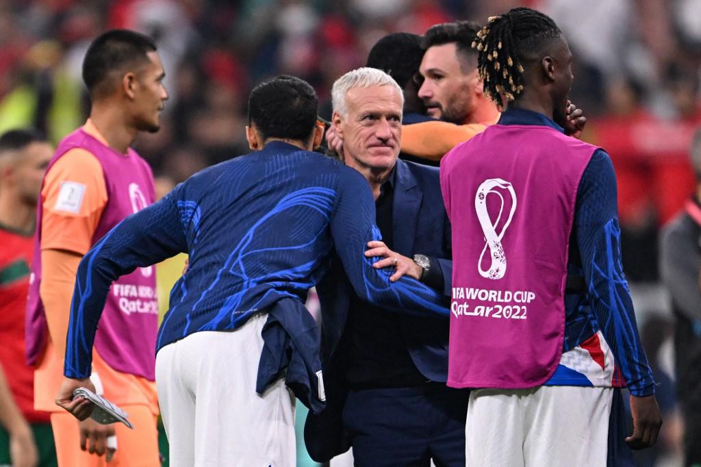 El tremendo gesto de Mbappé, Hakimi y Ziyech destrozados; el que fue sacado del estadio y el festejo del presidente de Francia