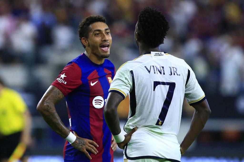 La agresión de Araújo a Vinicius, las cuatro víctimas del Clásico y la frustración de Ancelotti tras ser goleado por Barcelona