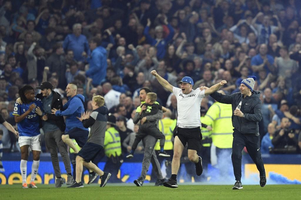 Invasión, petición a Richarlison de ‘odio’ al Liverpool y Lampard como héroe: Así se vivió la salvación del Everton en la Inglaterra