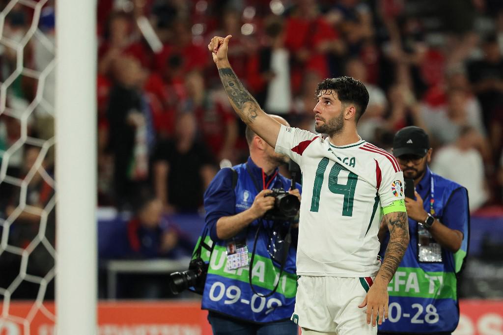 Sensibles imágenes en la Eurocopa 2024: Así quedó jugador de Hungría tras golpe en la cabeza y la lesión que sufre