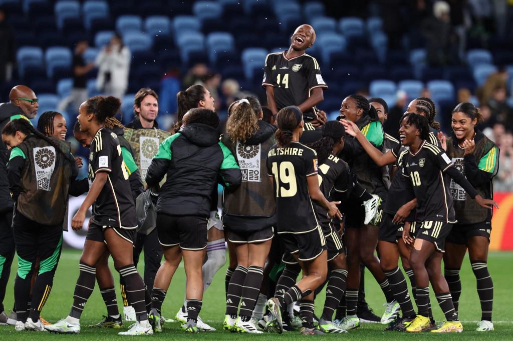 Jamaica festejó por todo lo alto el empate que le sacaron a Francia en el Mundial Femenino.
