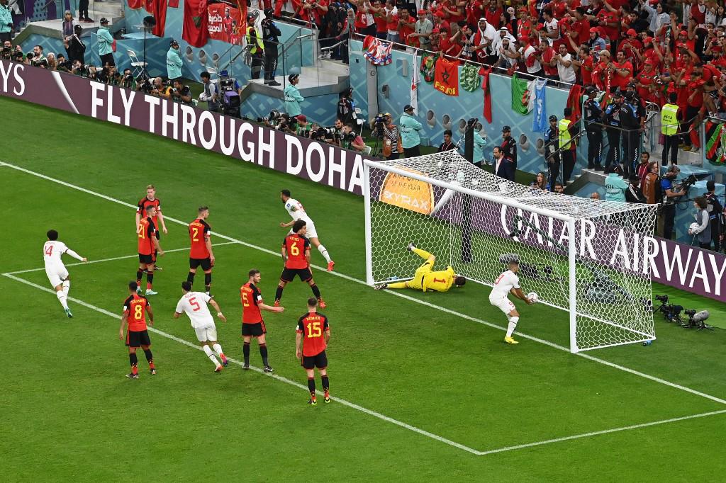 Cantó el himno, pero no jugó el partido; el desconocido Courtois y el beso a Hakimi en la victoria de Marruecos en Qatar 2022
