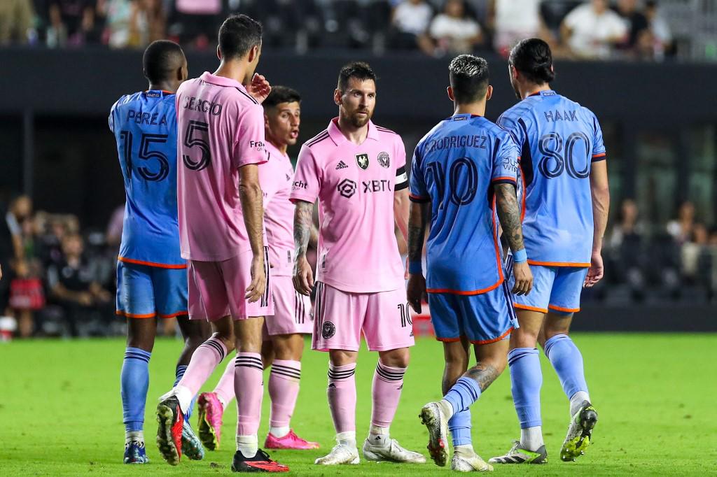 Messi en su último partido del año con Inter Miami: presentó el Balón de Oro, derrota en casa y las indicaciones a David Ruiz