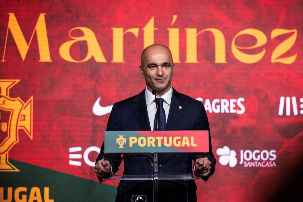 Roberto Martínez durante su presentación como nuevo DT de Portugal.