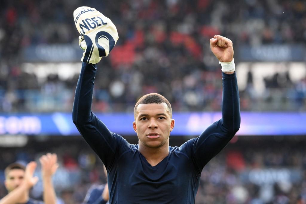 Saltan las alarmas en el PSG: Messi rechaza la oferta de renovación y el tridente podría desaparecer; Mbappé pide este fichaje