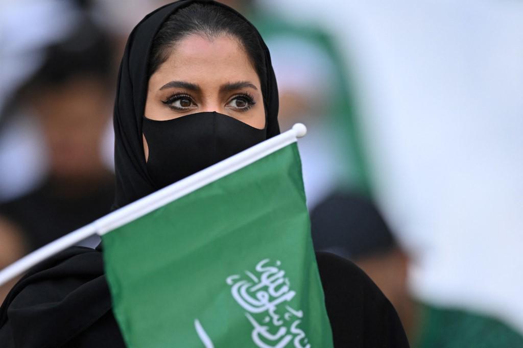 Lewandowski rompe maldición y el karma contra Arabia Saudita; dejó el trabajo por ir al Mundial y así agradece a su jefe