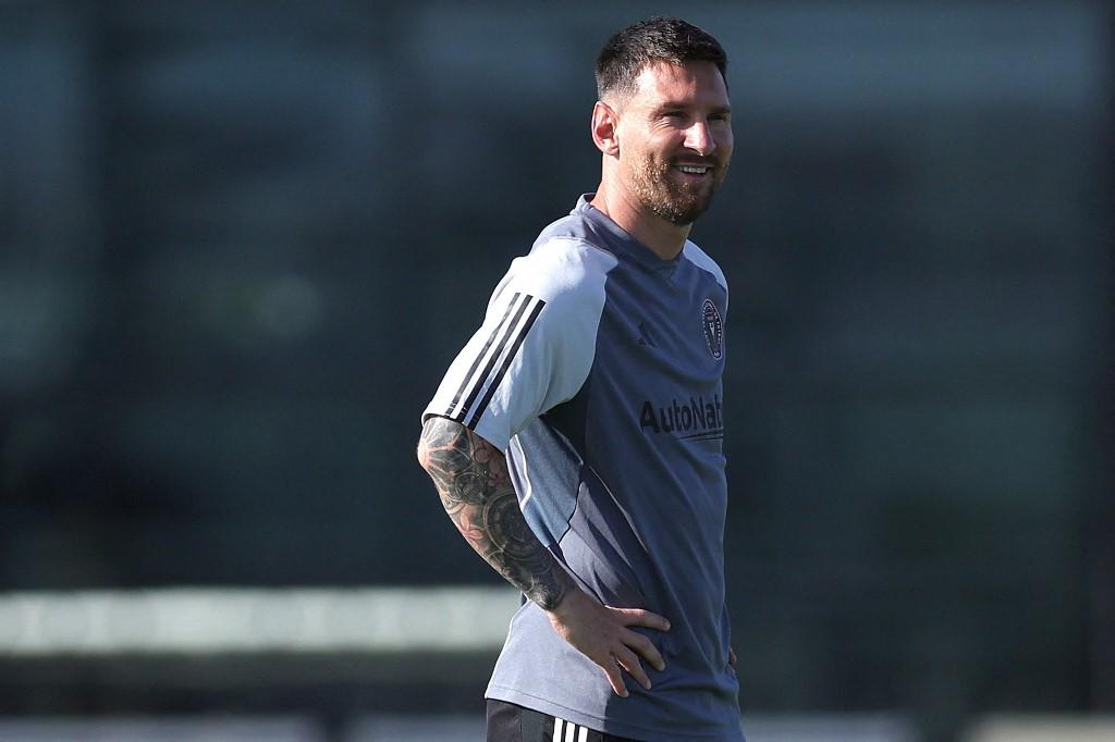 Messi tiene nuevo amigo, visita especial y el reencuentro: Así fue el primer entrenamiento del Leo con el Inter de Miami