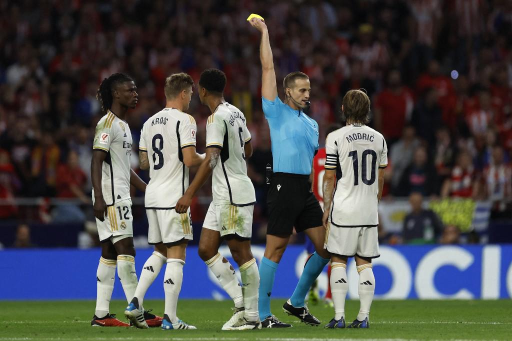 Frustración de Bellingham y Ancelotti; bronca al final y el festejo de Griezmann en el gane del Atlético al Real Madrid