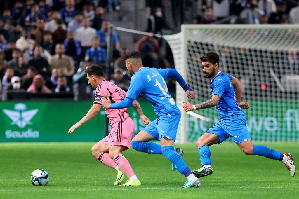 El gesto de Messi con David Ruiz tras su golazo, la bronca de Luis Suárez y la ‘aparición’ de Cristiano Ronaldo