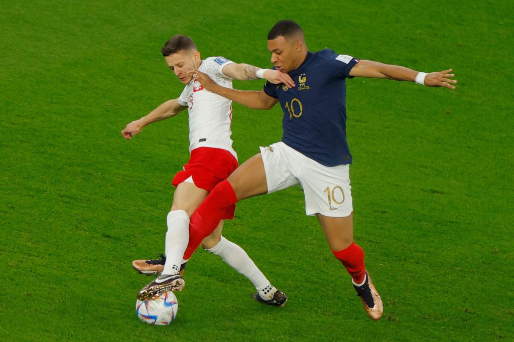 ¡Mbappé está desatado! Así se vivió el triunfo de Francia sobre Polonia para clasificar a los cuartos de final del Mundial