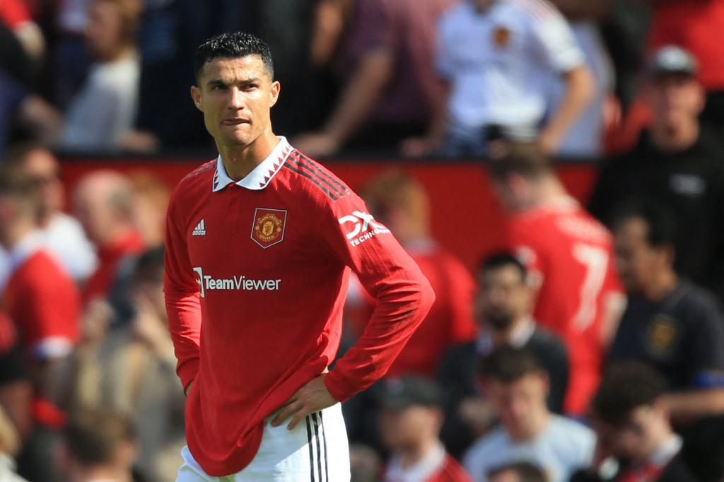 No lo podía creer: así captaron a Cristiano Ronaldo en el banquillo tras los goles que recibía el Manchester United