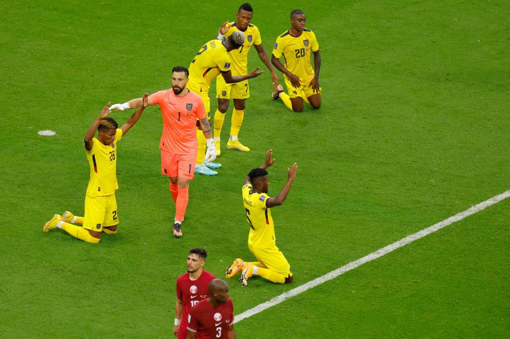 Las preciosas qataríes, el festejo de Ecuador tras arrancar con triunfo el Mundial y el verdadero dueño del PSG estuvo presente