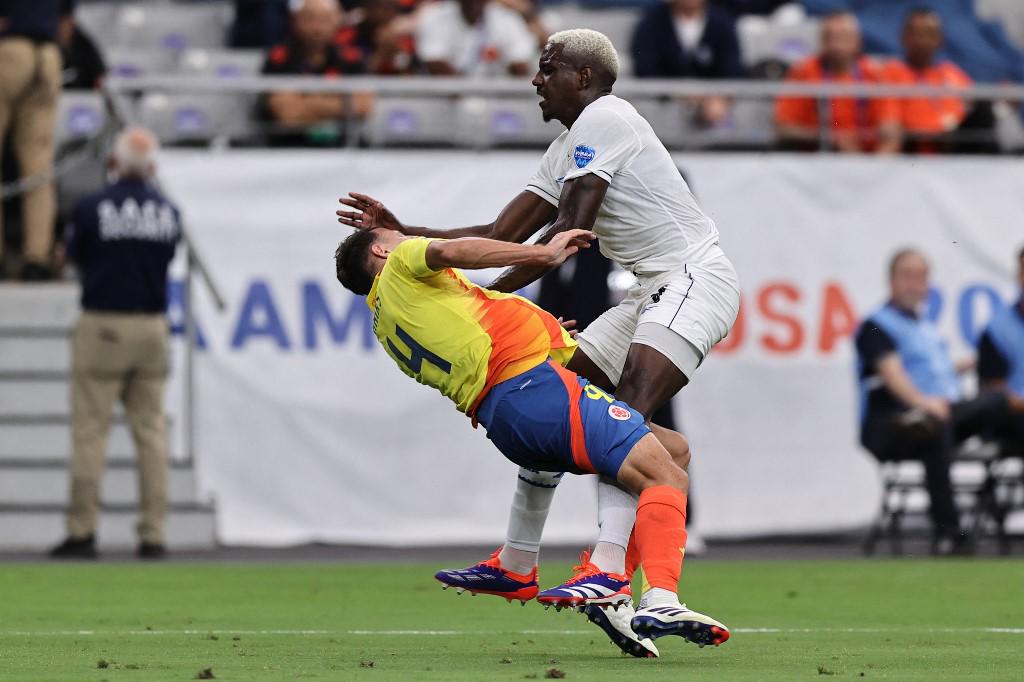 El motivo del enfado de Christiansen, polémicas del árbitro italiano y tristeza de Panamá al caer en Copa América
