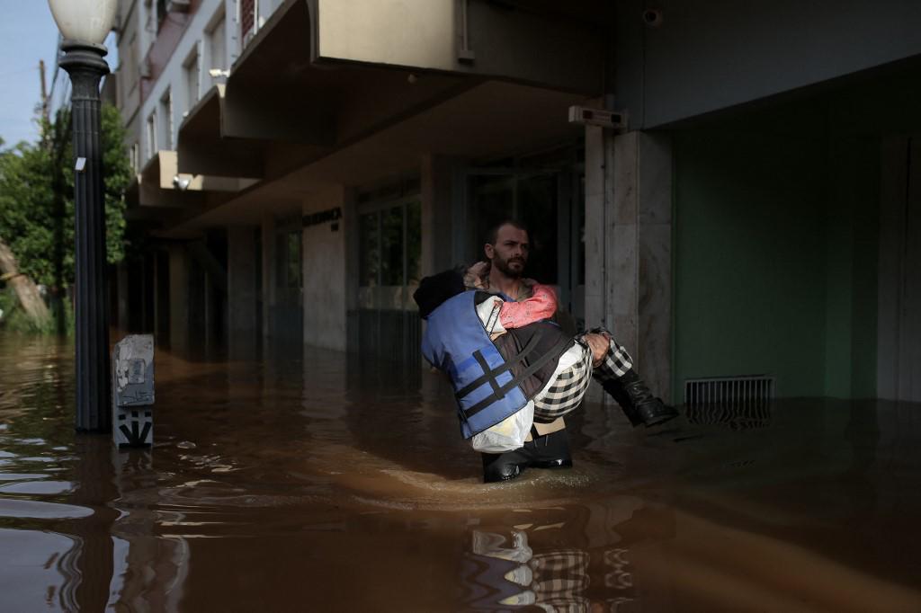 Impactantes imágenes en Brasil: así quedaron los estadios de Gremio e Inter tras inundaciones ¿Cuántos muertos hay?