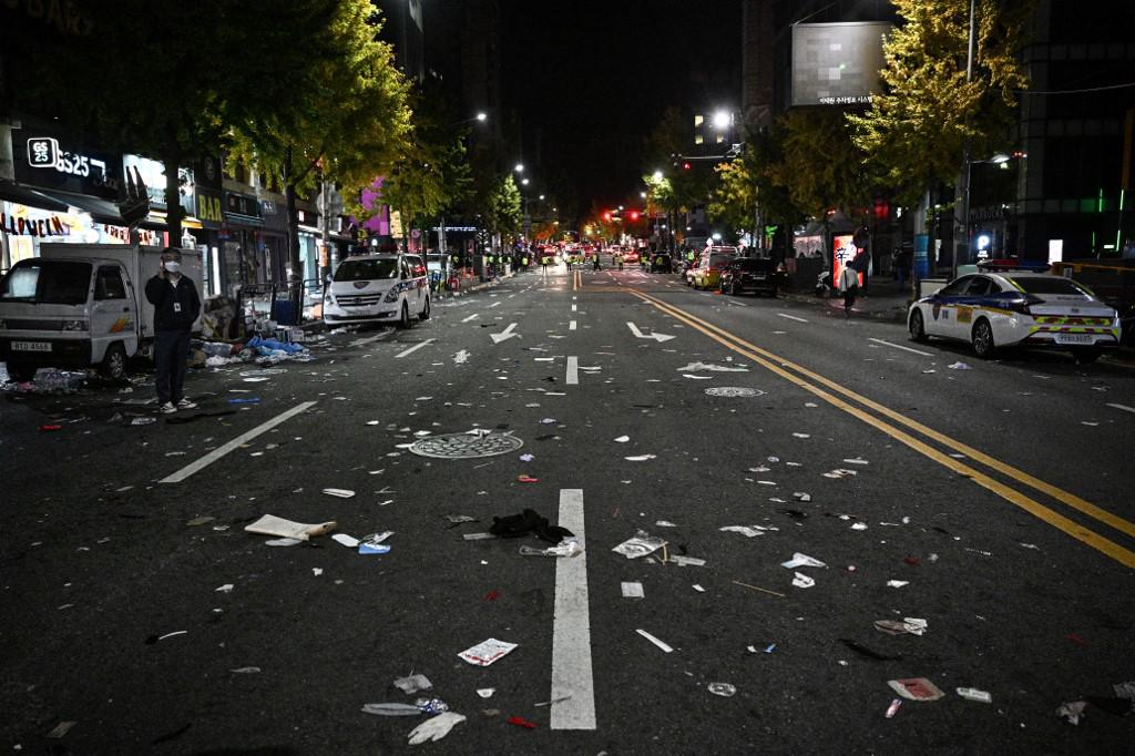 Terror en Corea del Sur: las desgarradoras imágenes de la estampida que dejó 151 muertos cuando celebraban Halloween