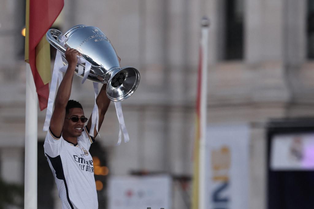 Real Madrid montó un fiestón en Cibeles: el puro de Ancelotti, Camavinga lidera los bailes y la despedida de Kroos