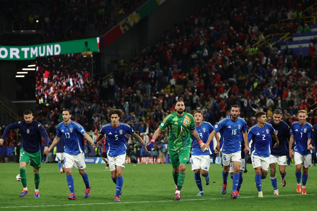 Invasión en la Eurocopa 2024, las preciosas aficionadas y el ‘9’ de Hungría se hizo viral por su físico